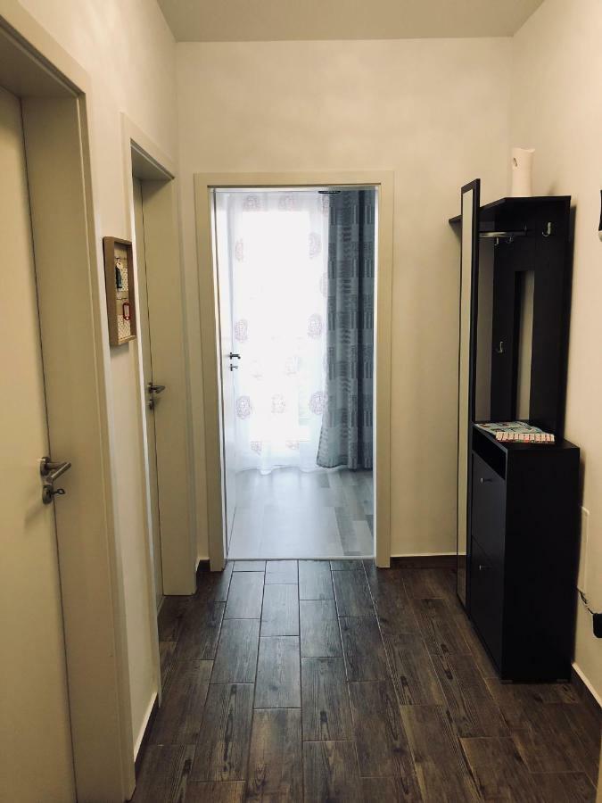 Eme Apartments 布拉索夫 外观 照片