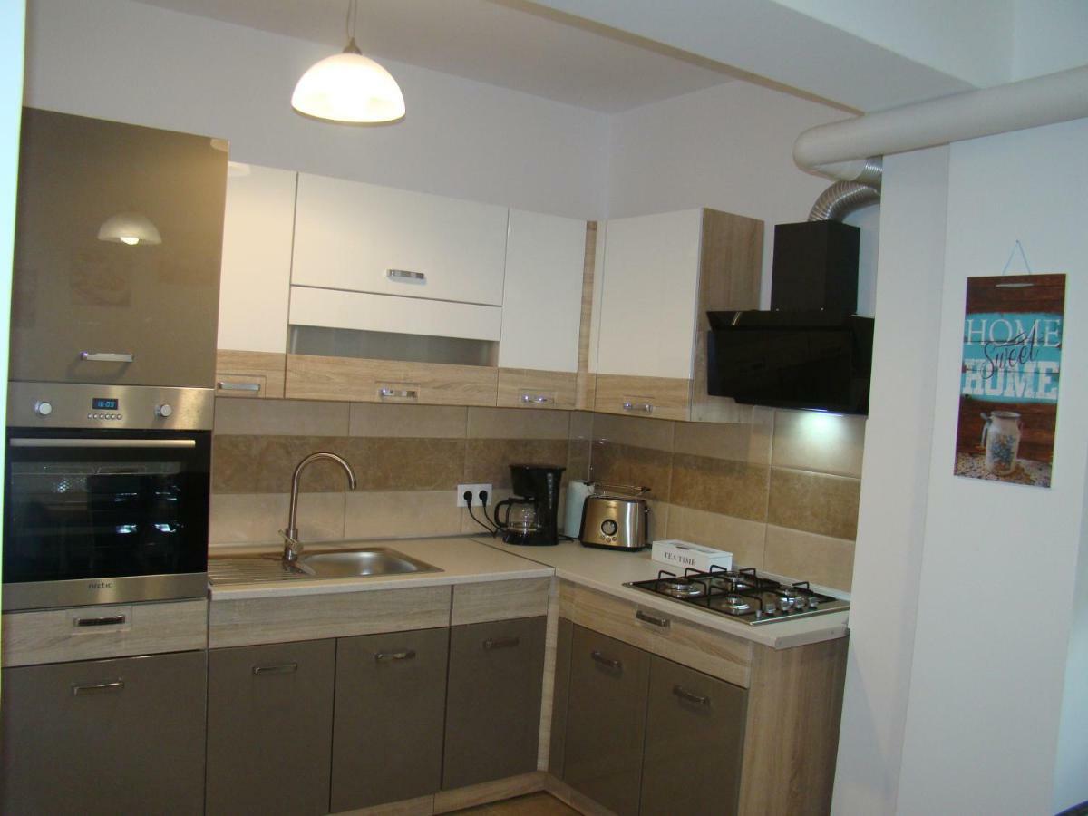 Eme Apartments 布拉索夫 外观 照片