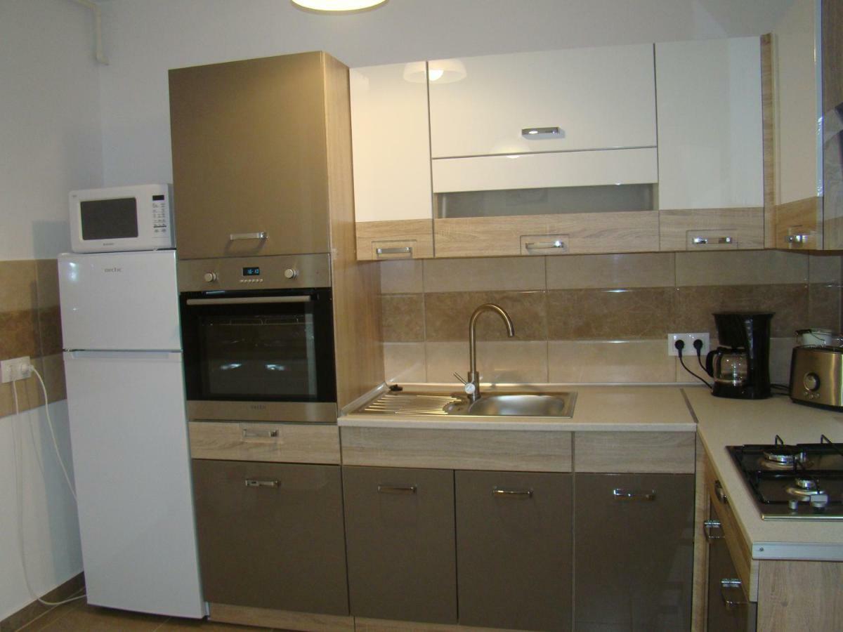 Eme Apartments 布拉索夫 外观 照片